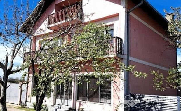 Kuća u Deču, opstina Pećinci
